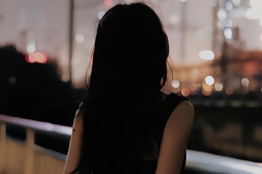 陈晓出轨林允闹离婚？陈妍希晒绿帽写真意有所指？瓜主的回应来了！