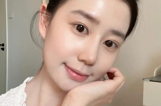 丁嘉丽：未婚先孕、4次堕胎、婚内出轨与孙红雷姐弟恋被唾弃